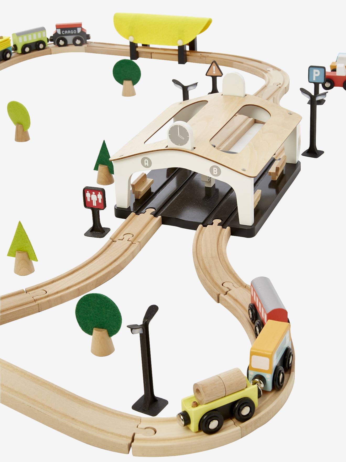 Train Circuit, 66 Pieces - multi, Toys