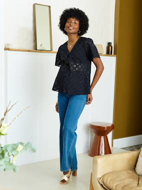 Vêtements de grossesse-Chemisier grossesse et allaitement en broderie anglaise