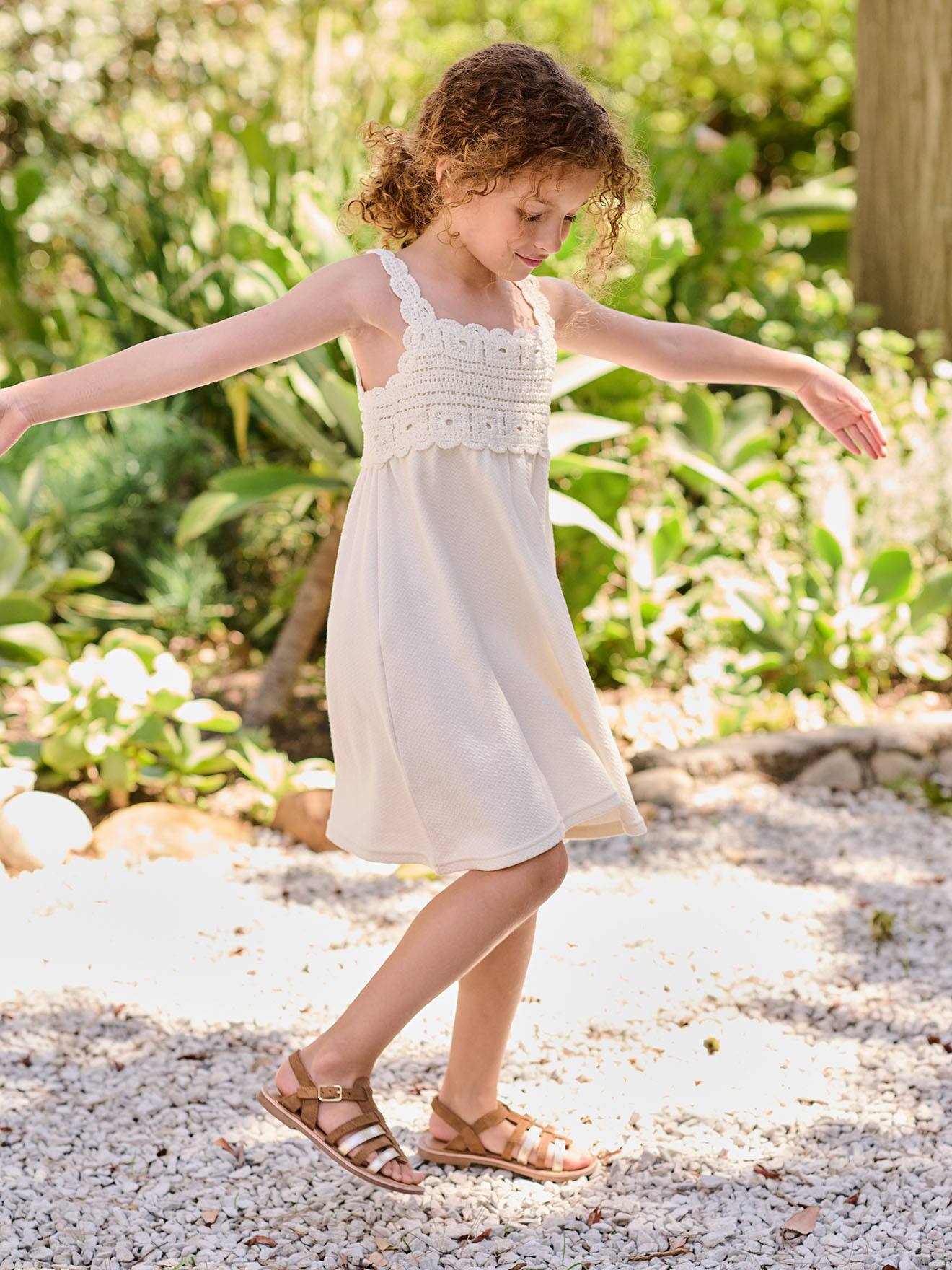 Crochet dress with straps for girls ecru