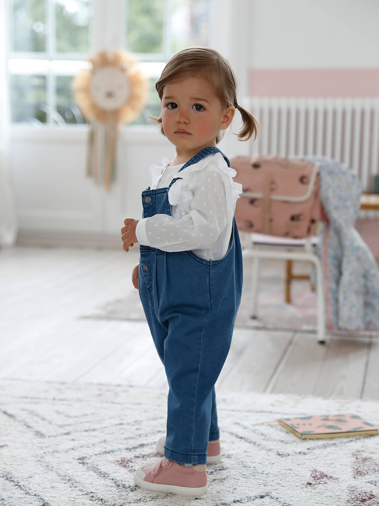 60cm Vertbaudet Salopette Bebe Fille En Jean Et Petits Volants Denim Brut 3m Bebe Bebe Fille 0 24m Bhattbros Com