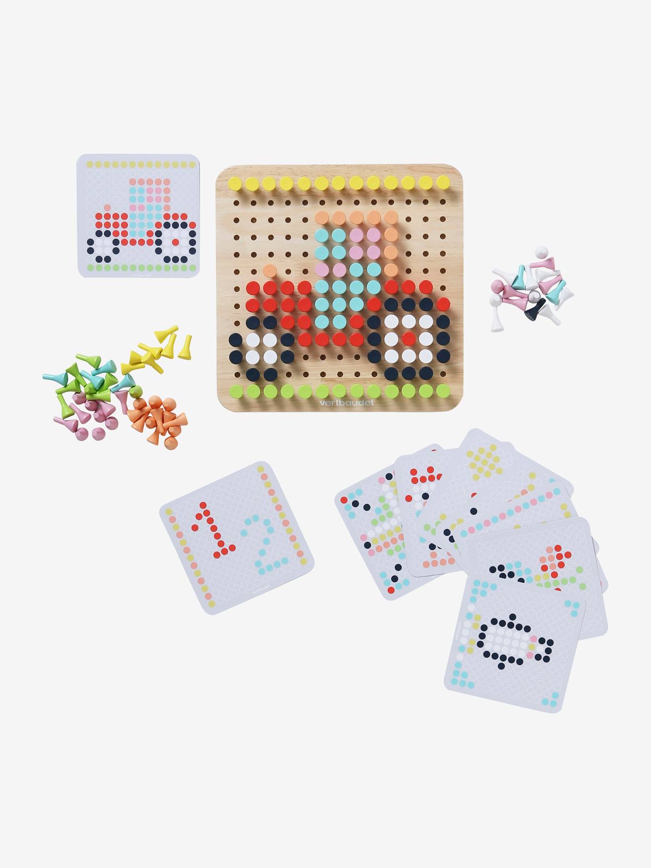 Jeux en mosaïque pour enfants pour créer des objets colorés