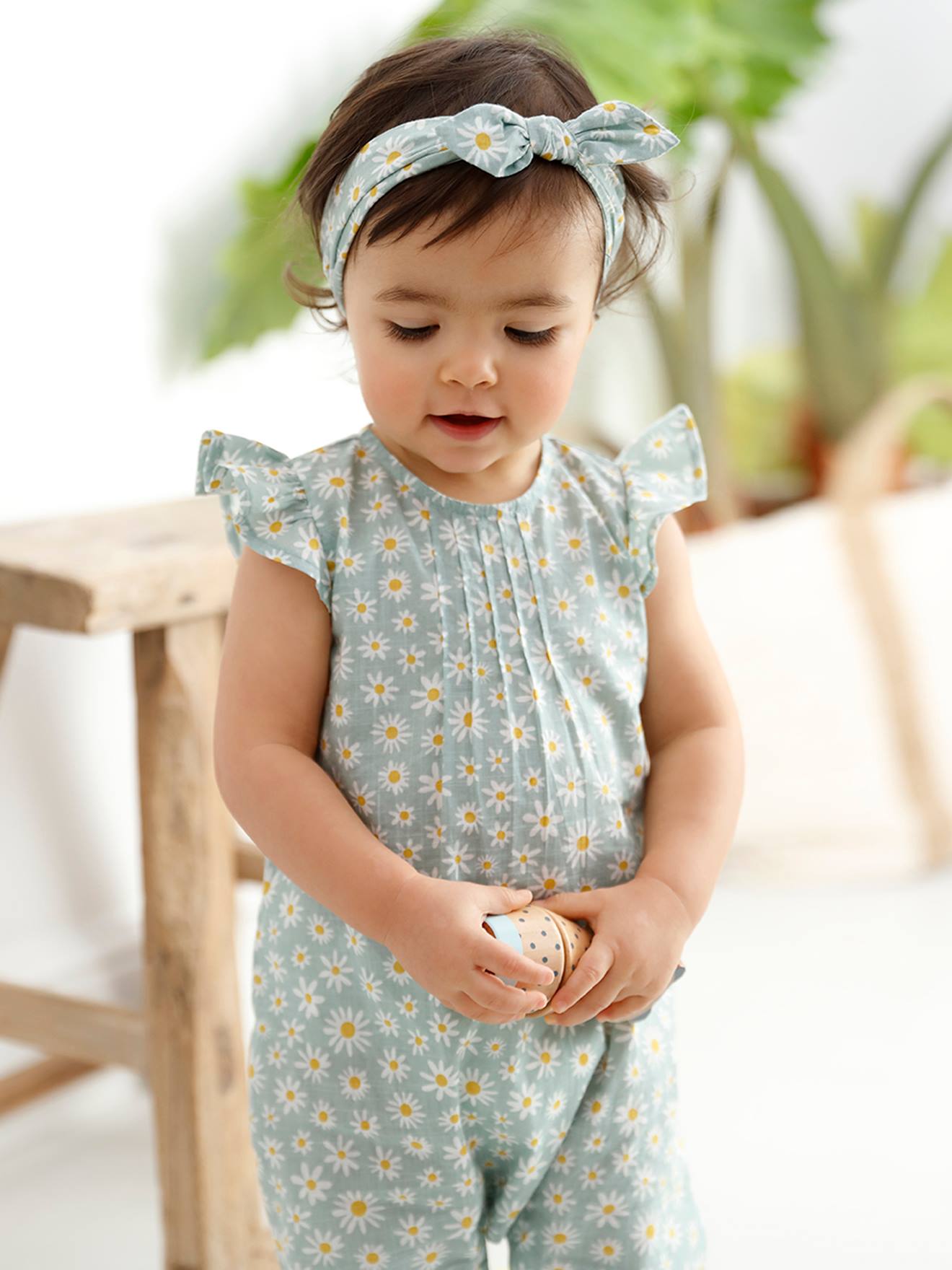 Amazon.com: Burt's Bees Baby baby girls Rompers, of 2 Bubbles, One Piece  Jumpsuits, 100% Organic Cotton Layette Set, Tossed Succulents, 6 Months US:  Clothing, Shoes & Jewelry