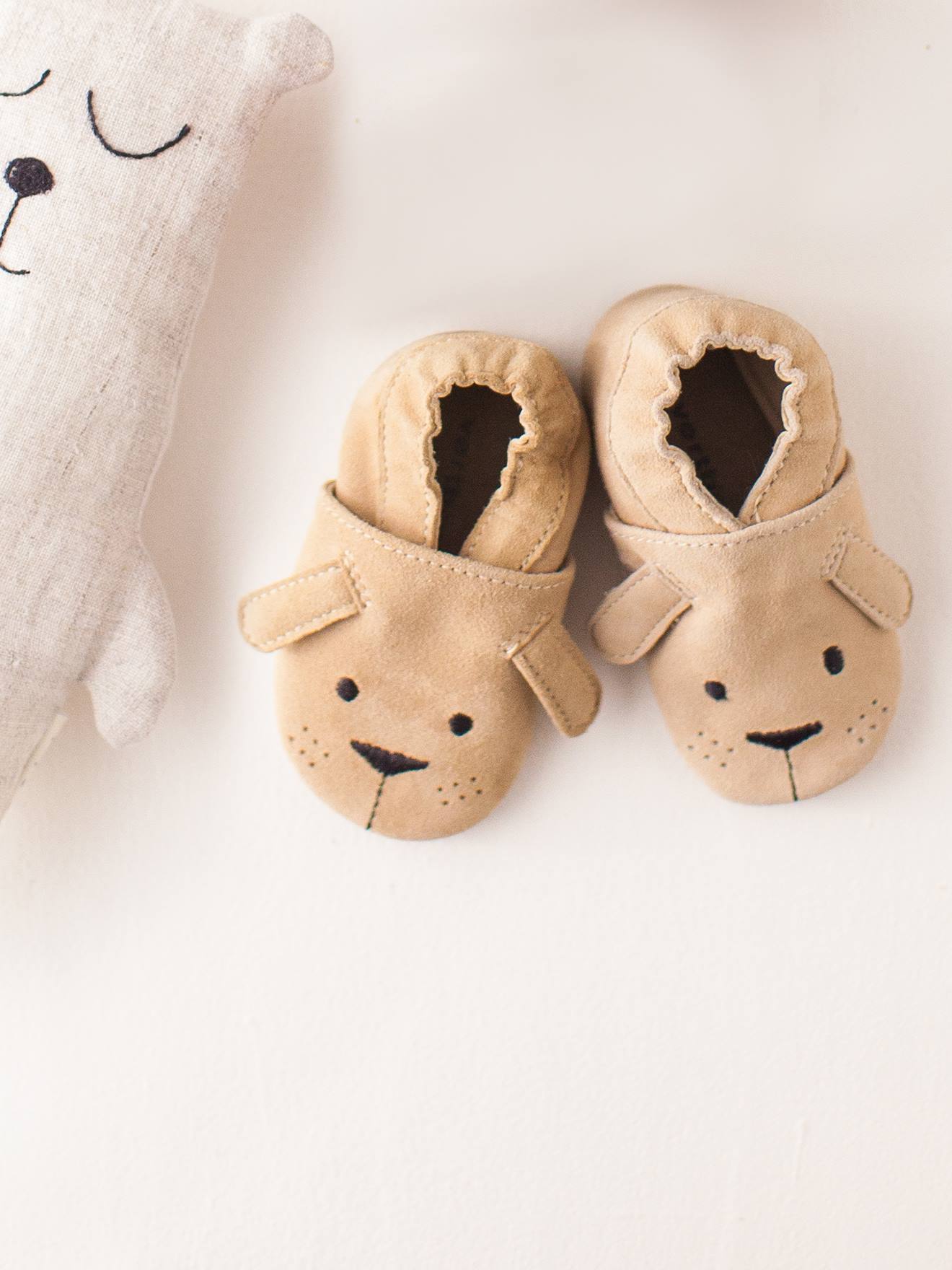 Chaussons De Parc Bebe Garcon Cuir Souple Sable Chaussures