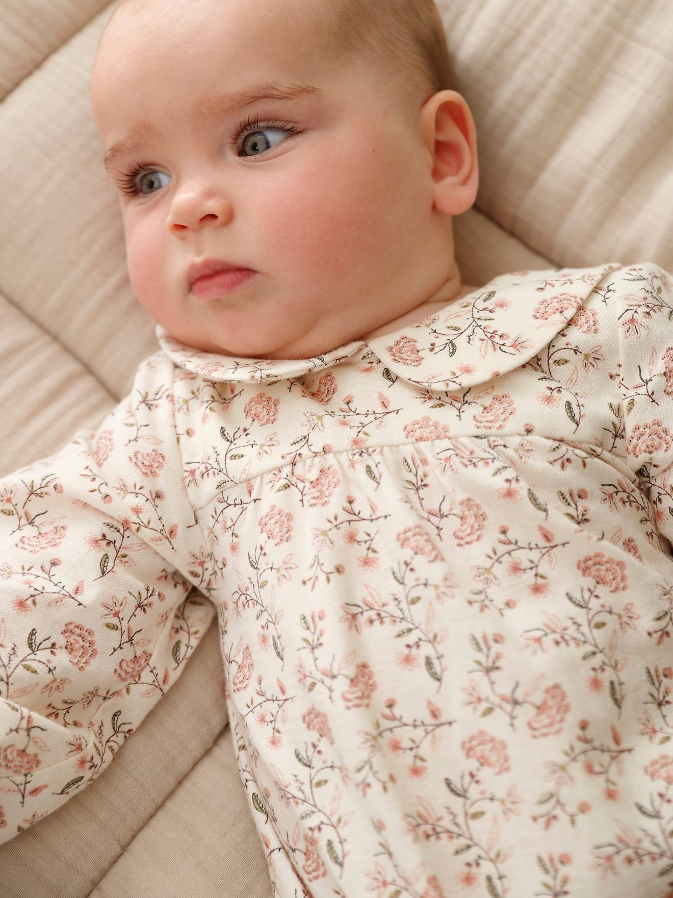 Barboteuse bébé fille Robe fleurie –