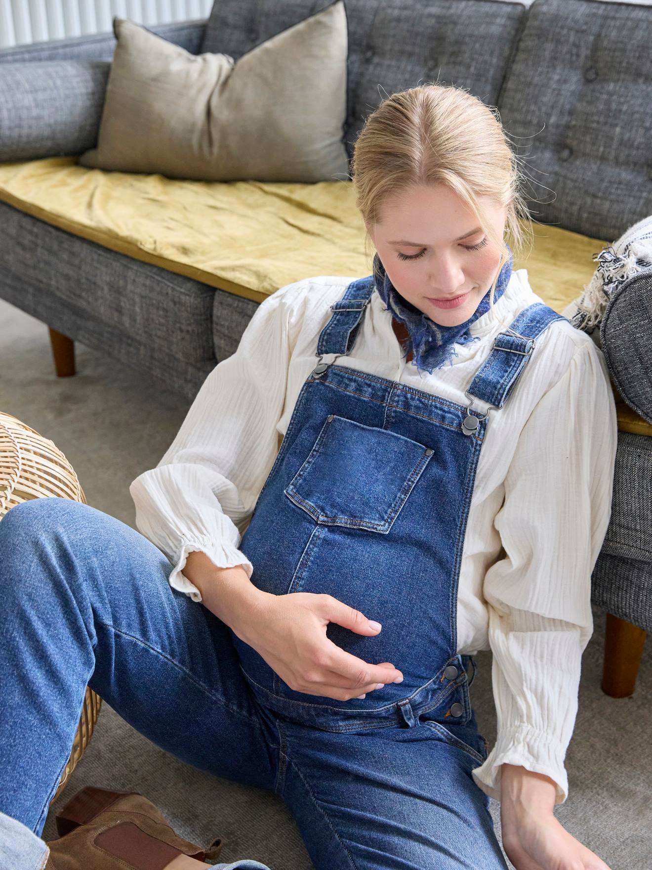 Salopette en jean coupe mom grossesse et allaitement - double