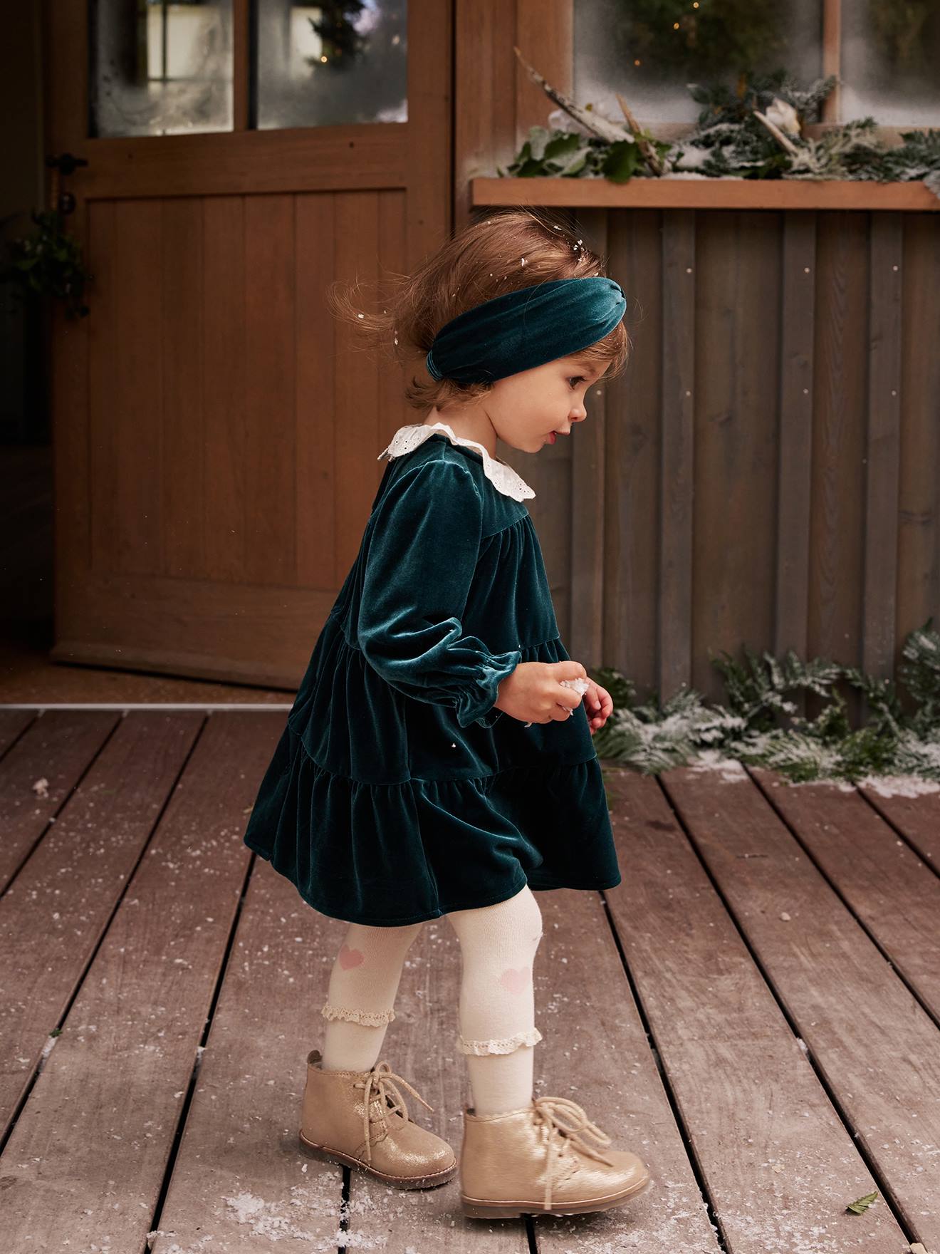 Short Sleeve Black Velvet Dress with Lace Collar – Hopscotch Baby and  Children's Boutique