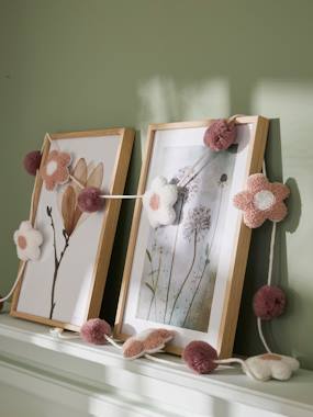 -Garland with Flowers & Pompoms