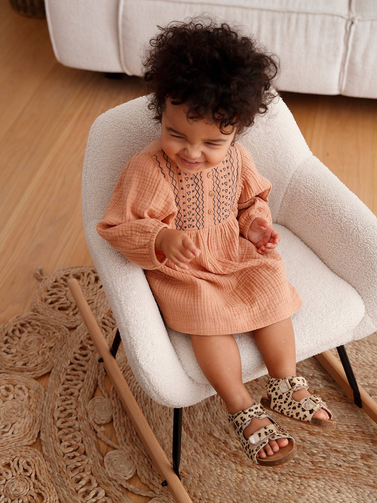 embroidered-dress-in-cotton- 