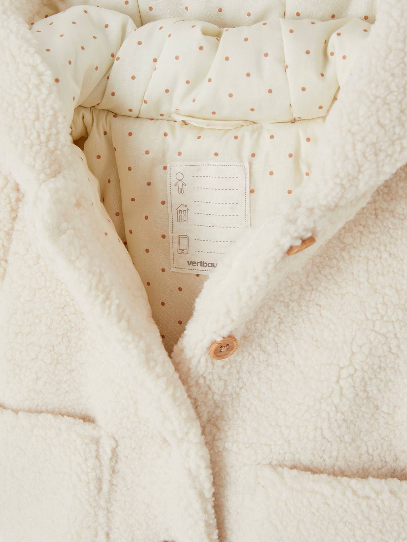sherpa-jacket-with-hood-for-