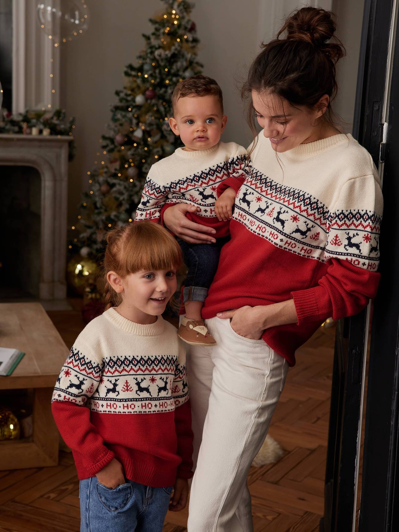 Pull De Noël Assorti Pour Famille - Modèles Femme, Homme, Enfant - Thème Noël Moche Ou Classique - Cadeau
