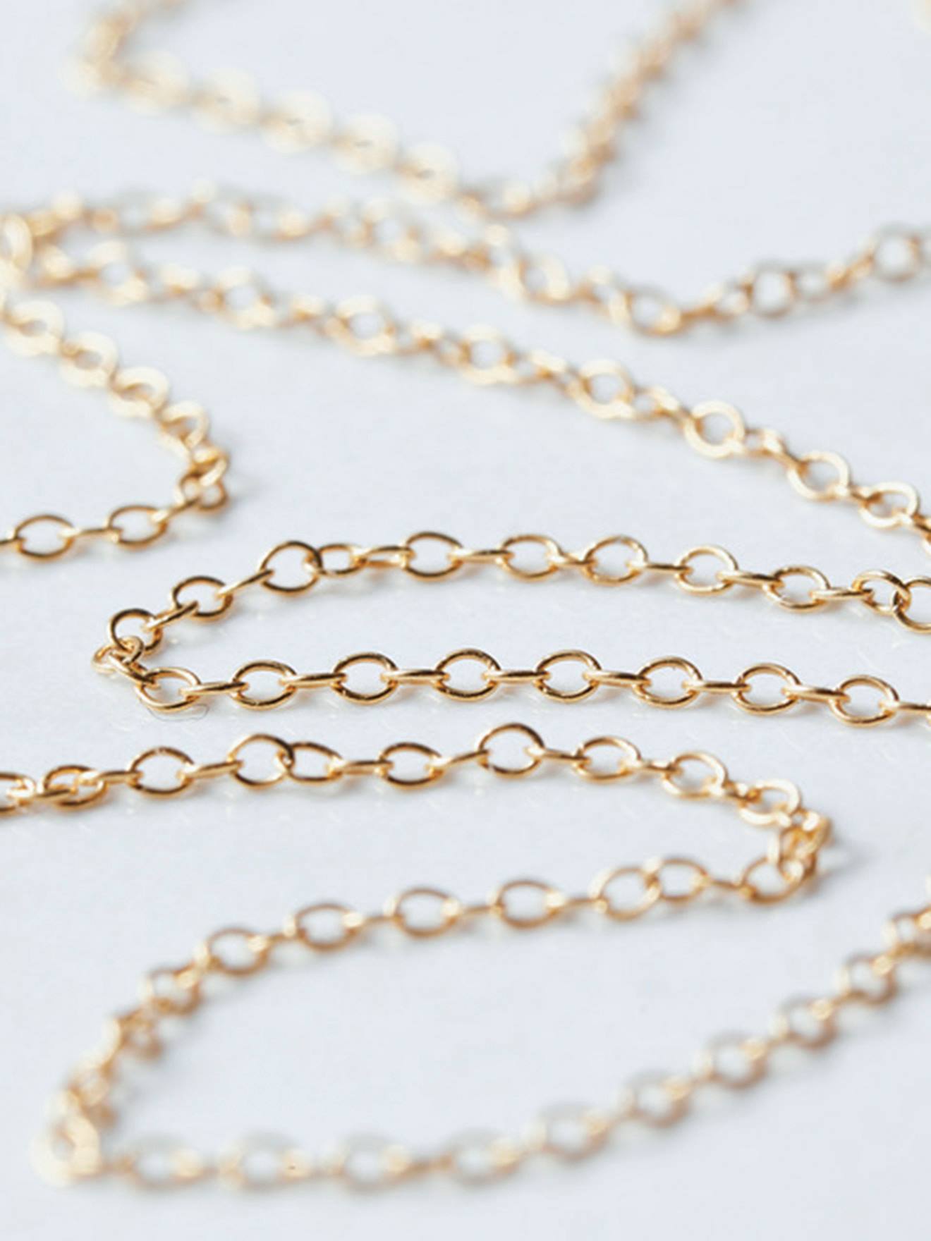 Simple fine gold chain, one of these four for ENVIE DE FRAISE