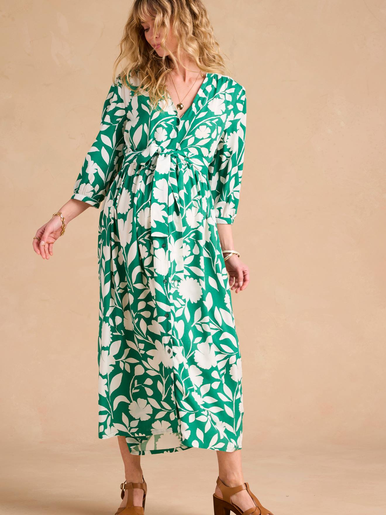 Long Floral Print Dress for Maternity & Nursing by ENVIE de FRAISE green Long Floral Print Dress for Maternity & Nursing by ENVIE de FRAISE green