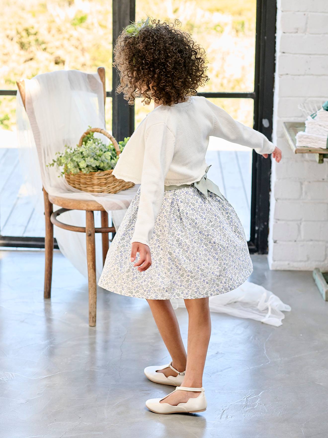 Cardigan ivoire style vintage pour fille