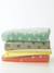 Serviette de bain BLEU / ETOILES+GRIS / ETOILES+ROSE / POIS+VERT / NUAGE - vertbaudet enfant 