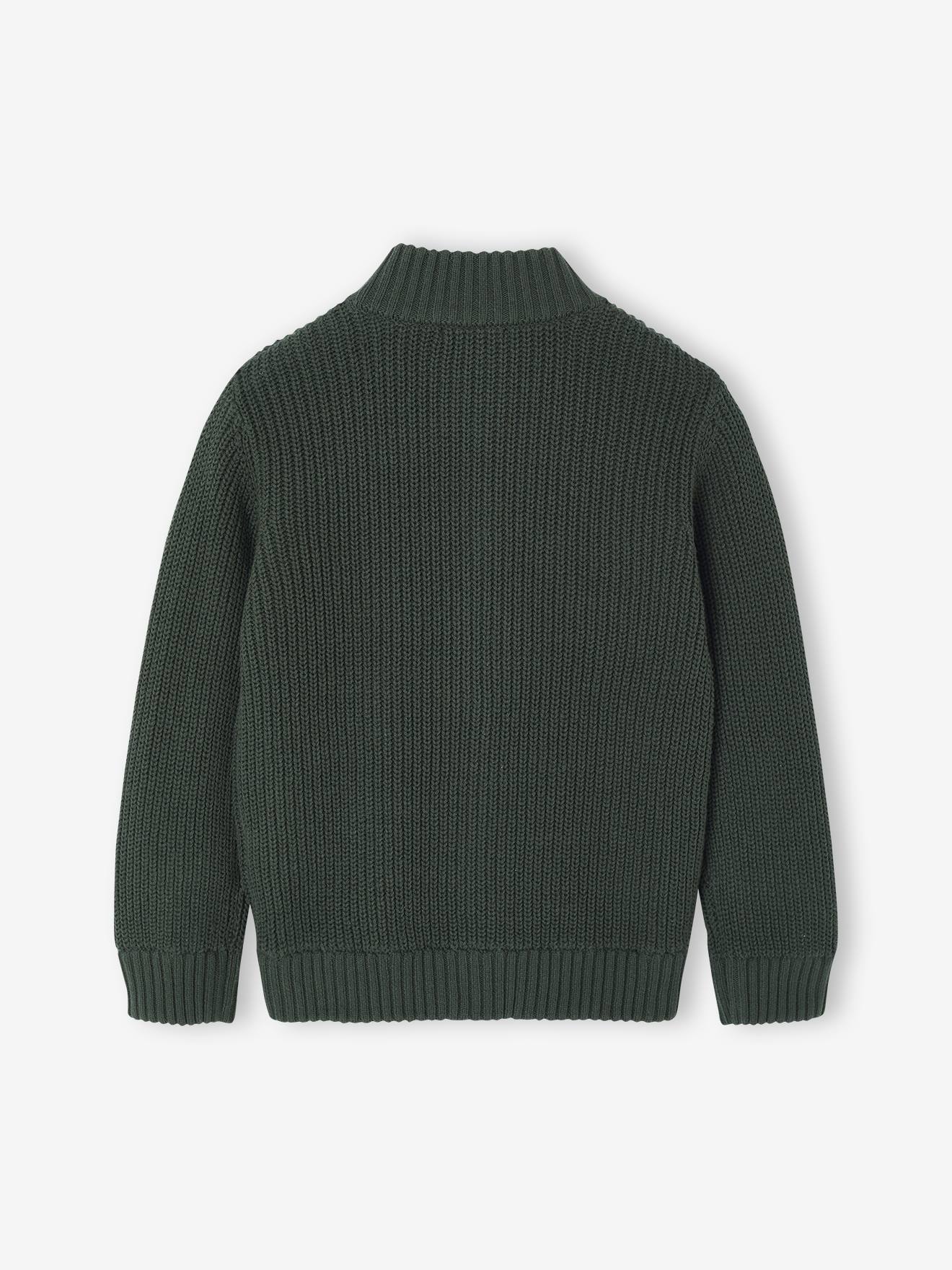 high-neck-long-sleeved-