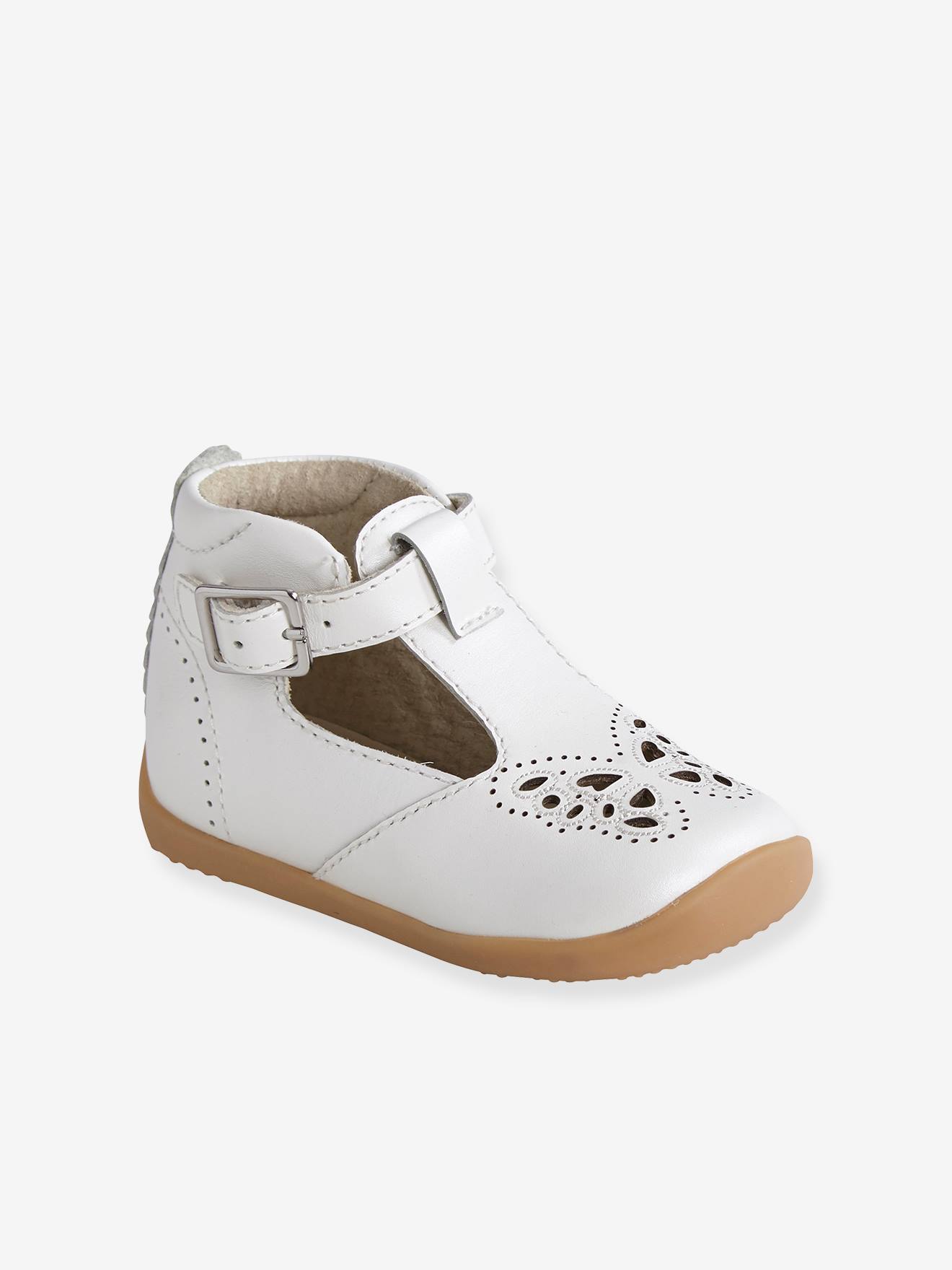 white baby shoes for girls
