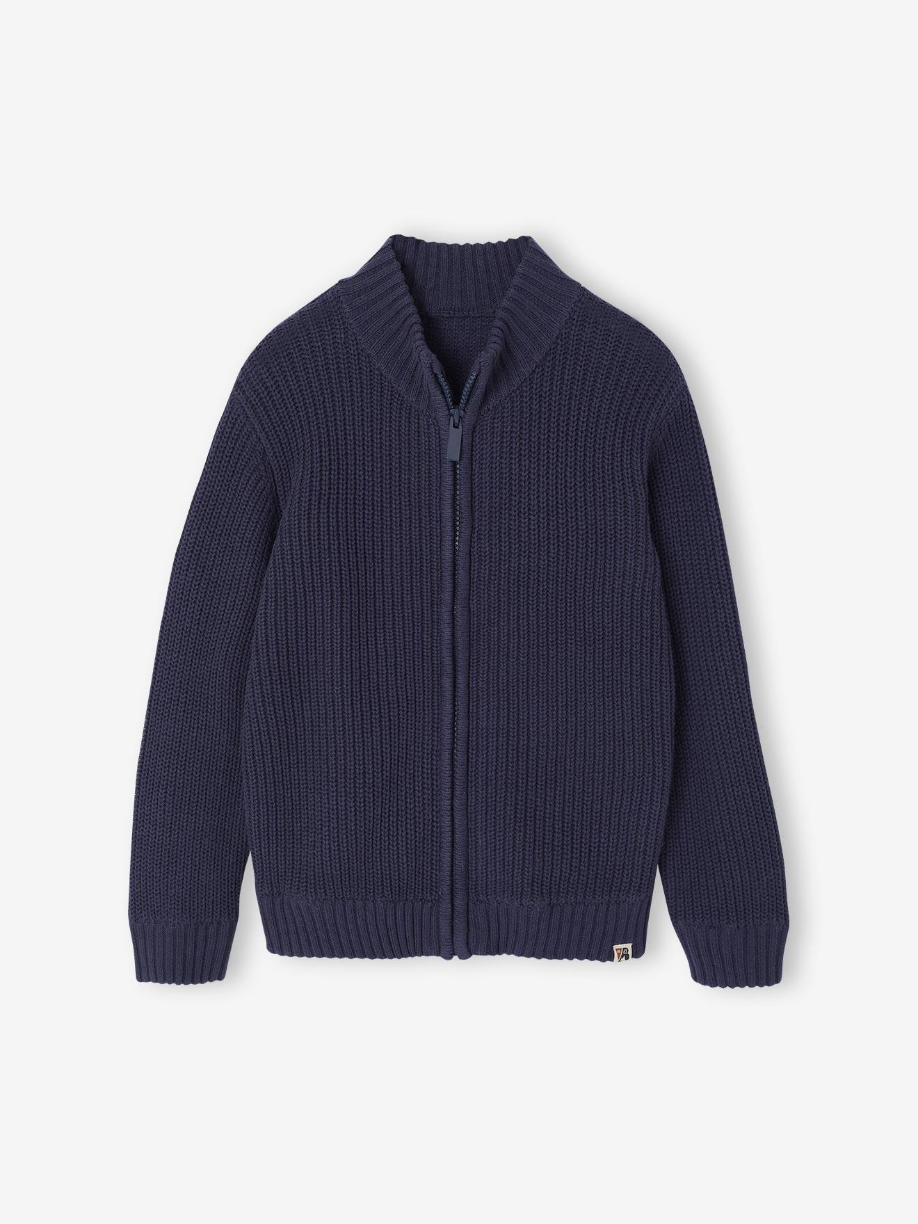 high-neck-long-sleeved-