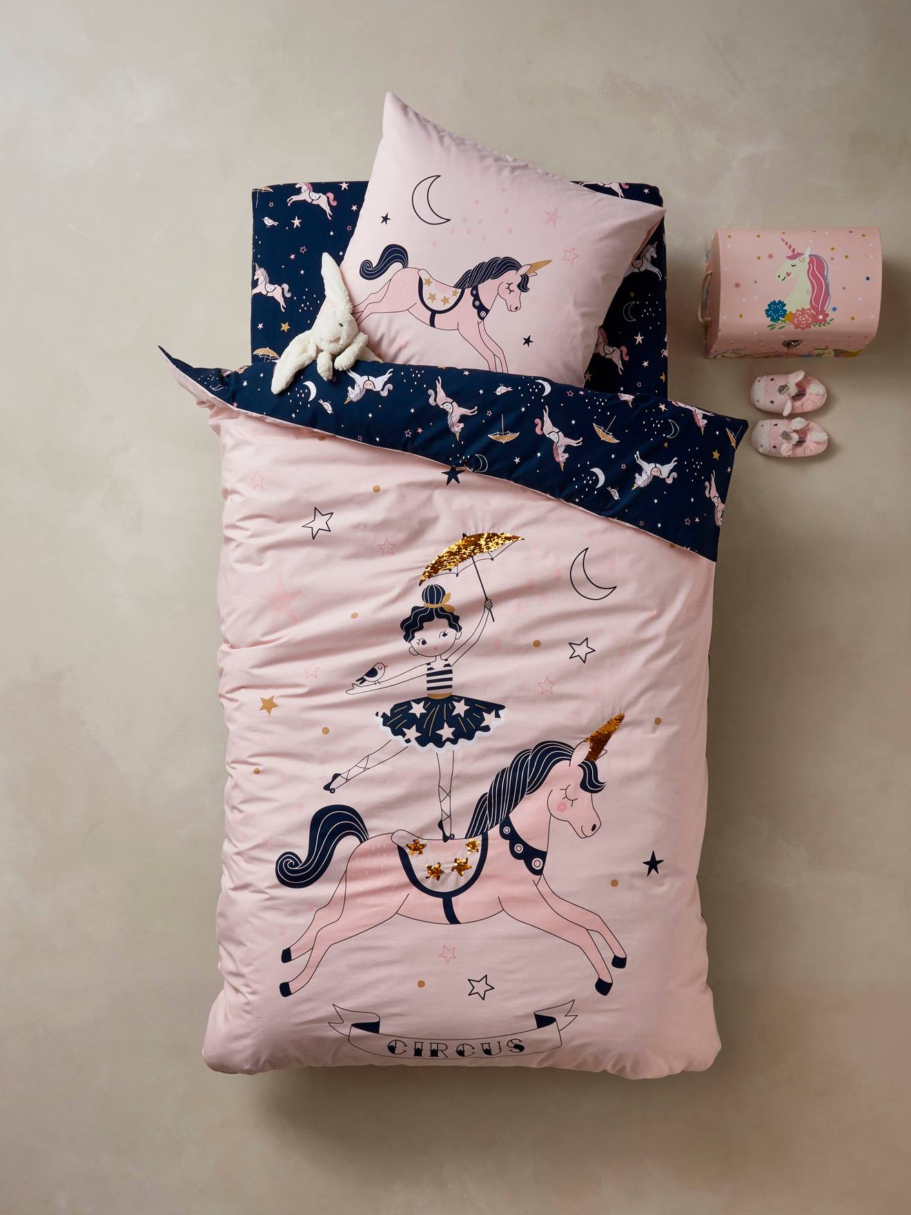 circus cot bedding