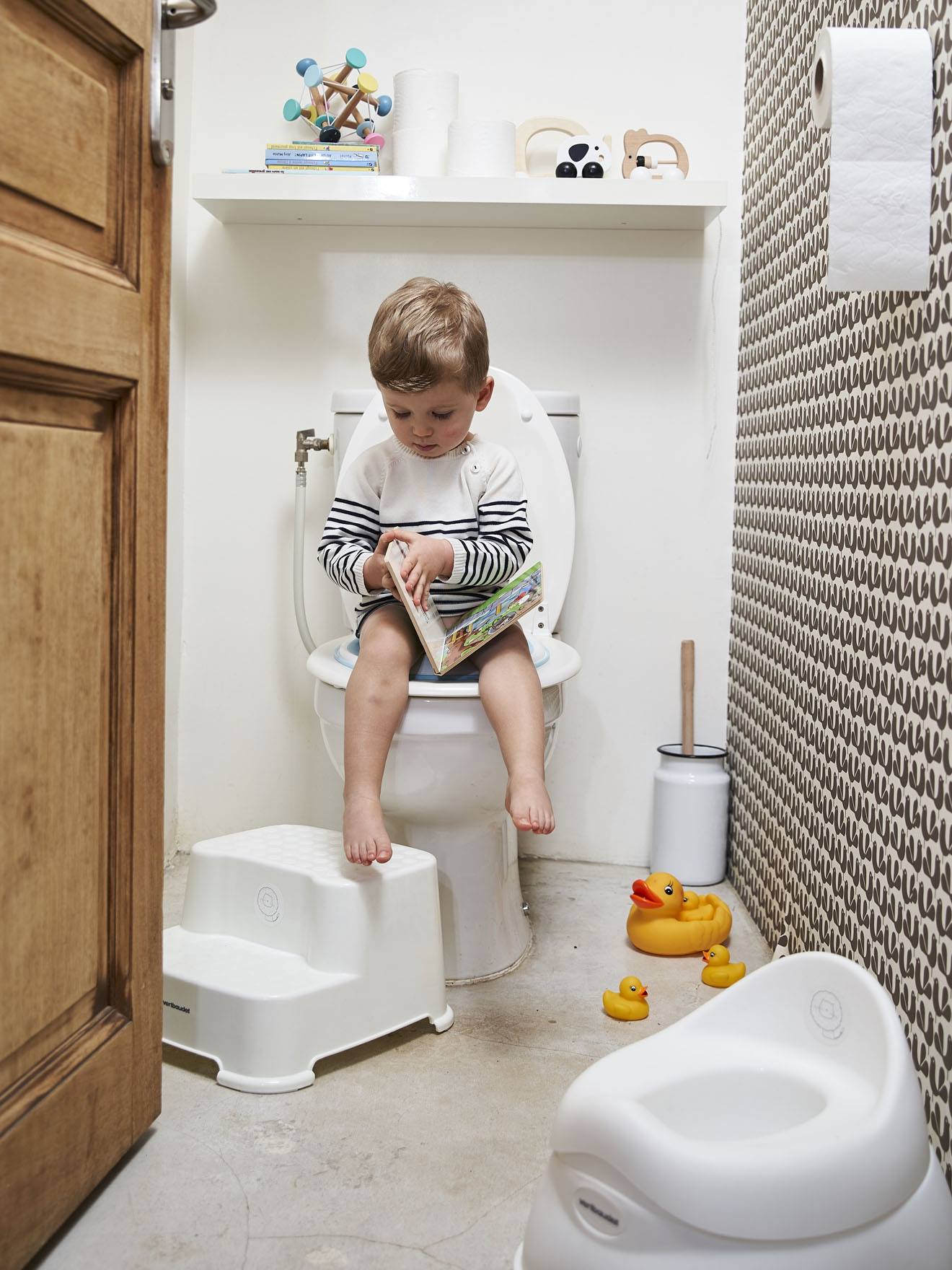 Réducteur de Toilette Rehausseur WC Enfant Siège d'entraînement de Toilette  Pot Taille Bébé Anneau de toilette pour Enfant (Blanc) : : Bébé et  Puériculture